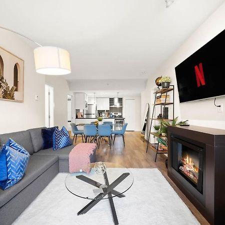 Dazzling Condo By Stadium Downtown With Free Parking Vancouver Exterior photo